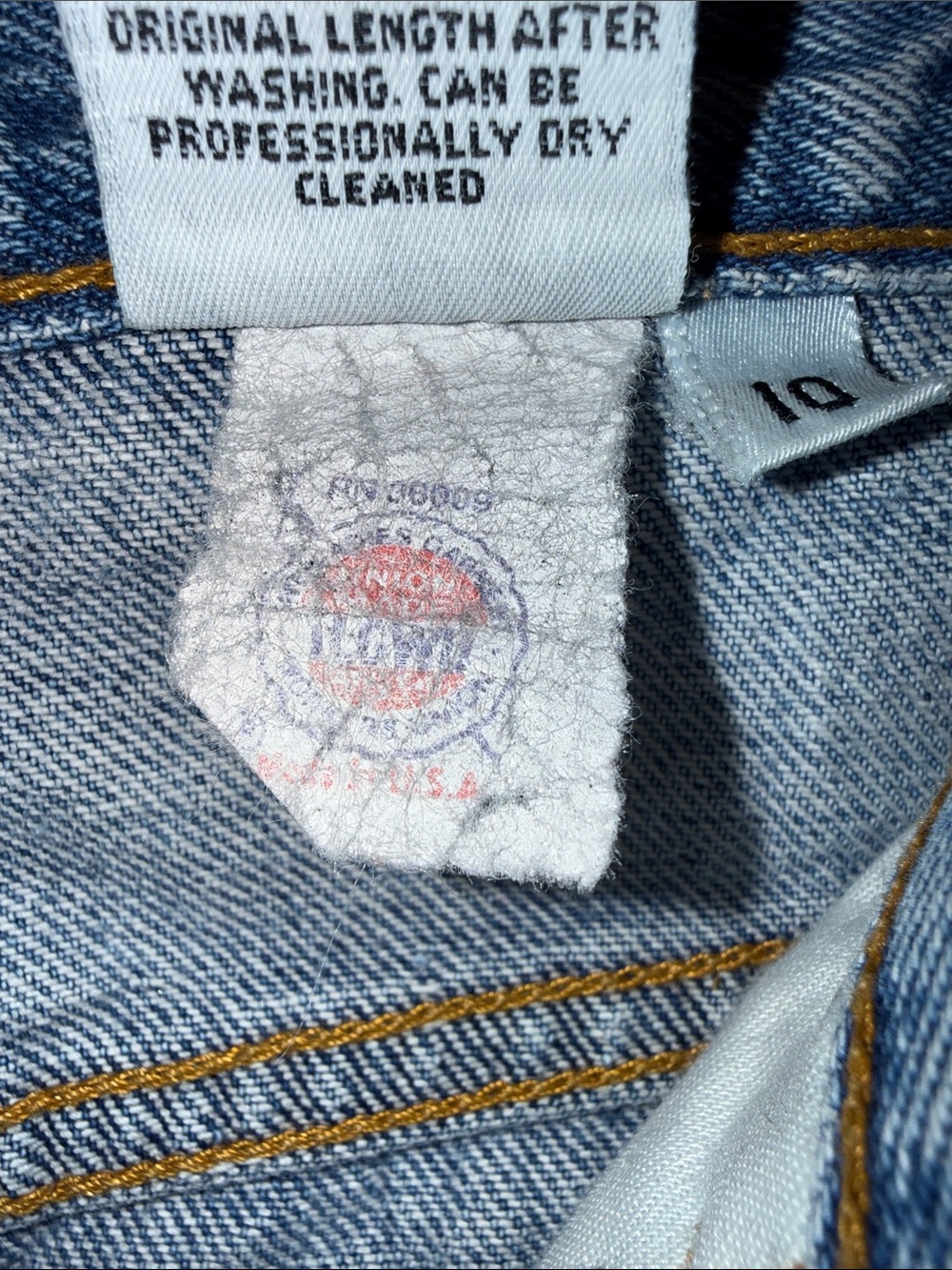 Vintage 80s Calvin Klein High Waisted Jeans Tapered Plain Pocket Light Wash 28 - Picture 7 of 7